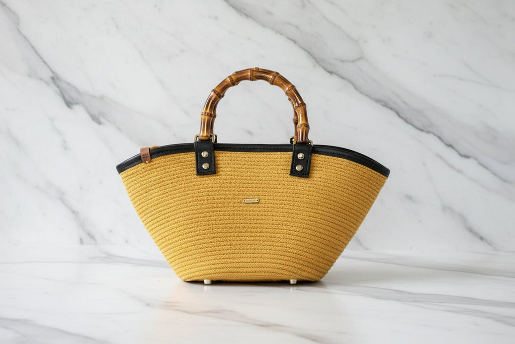 Bolso Ámbar | Bolso artesanal de cuerda de algodón con asas de bambú  garra de gata.