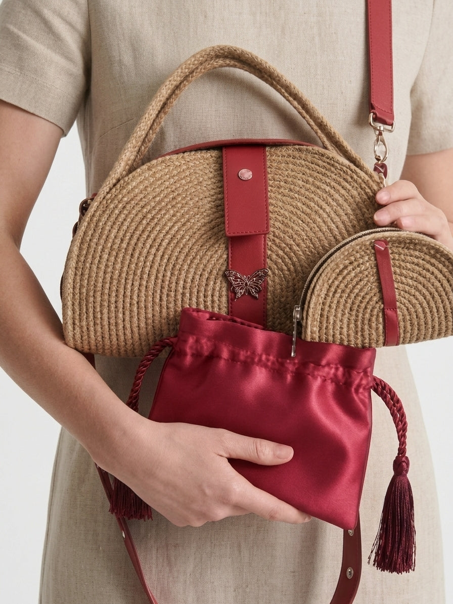 Bolso Media Luna Artesanal Hecho a Mano | Garra de gata